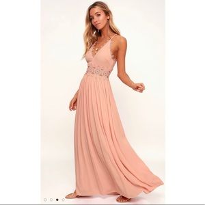 Never worn** Lulus blush pink maxi dress